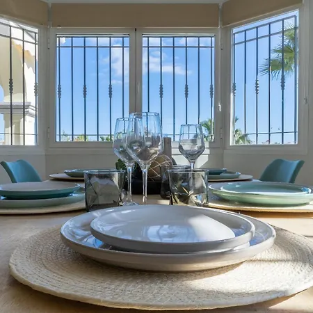 Magnificent With Private Pool -golf Bonalba! Villa Mutxamel